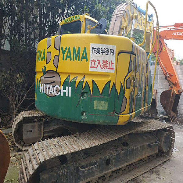 Sprzedaje się używaną koparkę Hitachi 135 o pojemności 13,2 tony/Hitachi 135