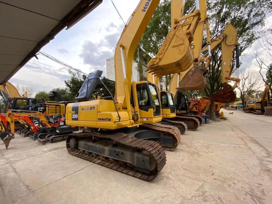 Użyte koparki komatsu pc200-7 pc200-7 20 tony na sprzedaż