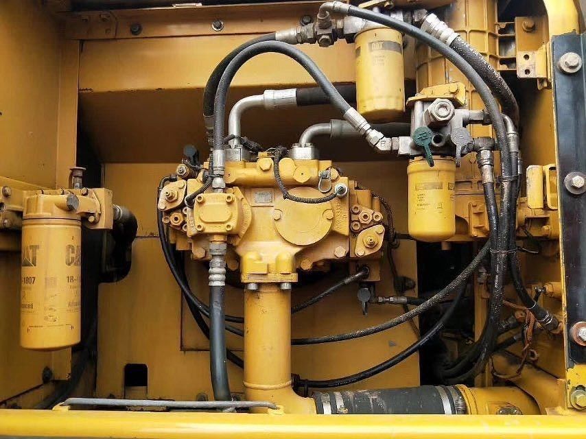 Ekskawator CAT329 gorąca sprzedaż w 2022 roku, bardzo tanie maszyny używane ekskawator kot 329/drugiej ręki kot 329