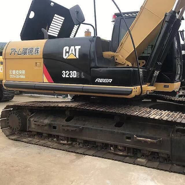 Sprzedawana maszyna CAT323 w dobrym stanie,w dobrej cenie