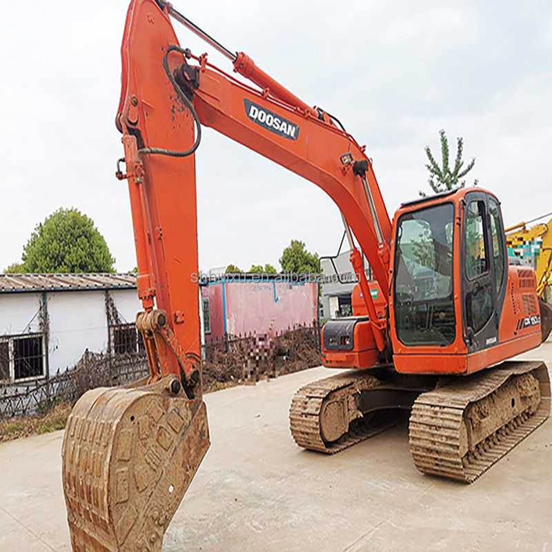 Sprzedaż używanej koparki DOOSAN DX150 z niską ceną