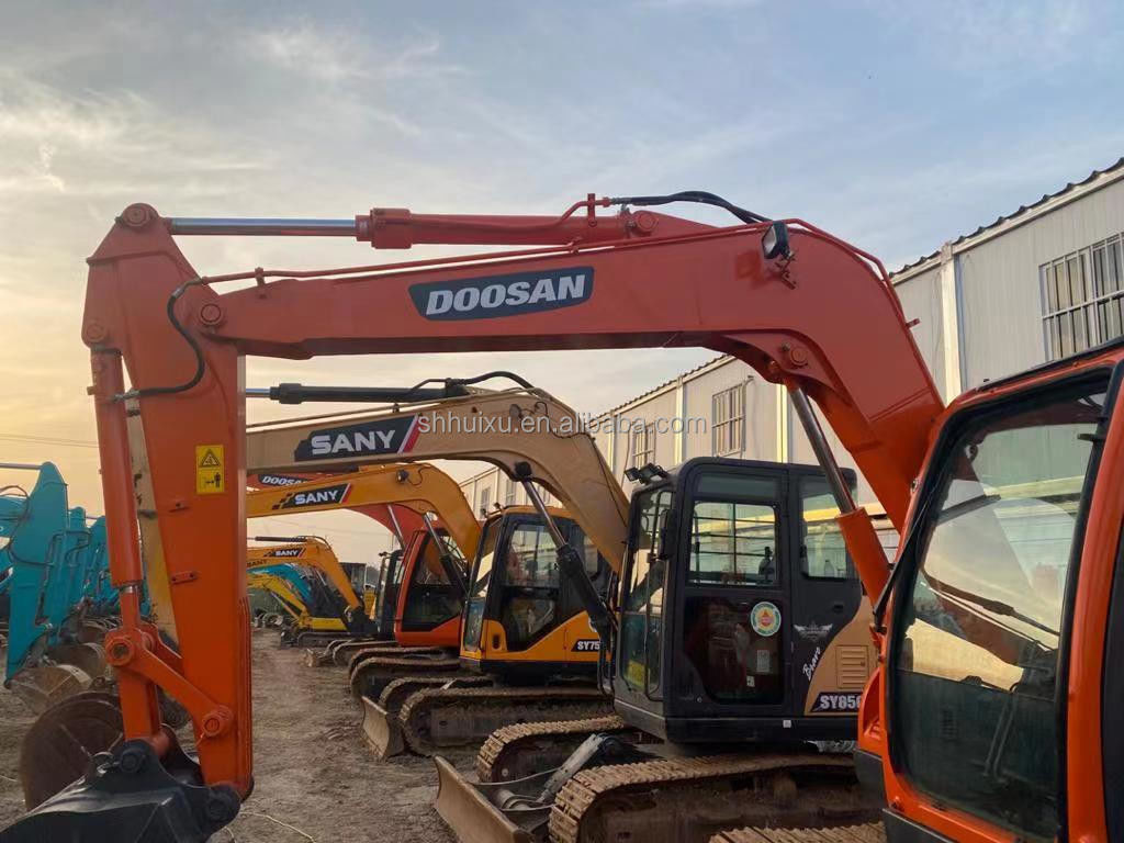 Korea pochodzenia używany mini grabar Doosan75 jakości maszyny budowlanej/W drugiej ręce hydrauliczne grabarka kroczący DOOSAN75 gorąca sprzedaż