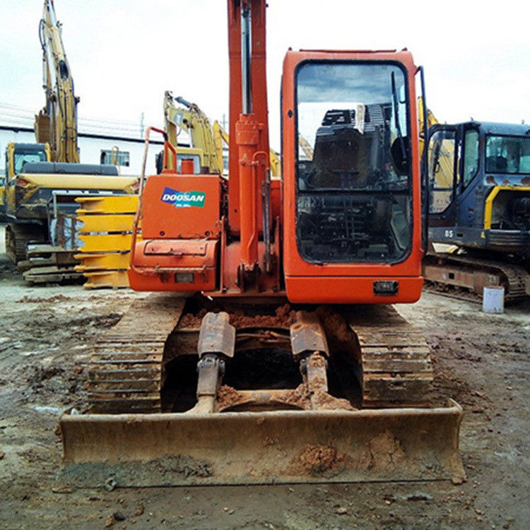Używany 8-tonowy grabarz doosan DX80 Używany 80 model mini projekt obowiązek DX80 na sprzedaż