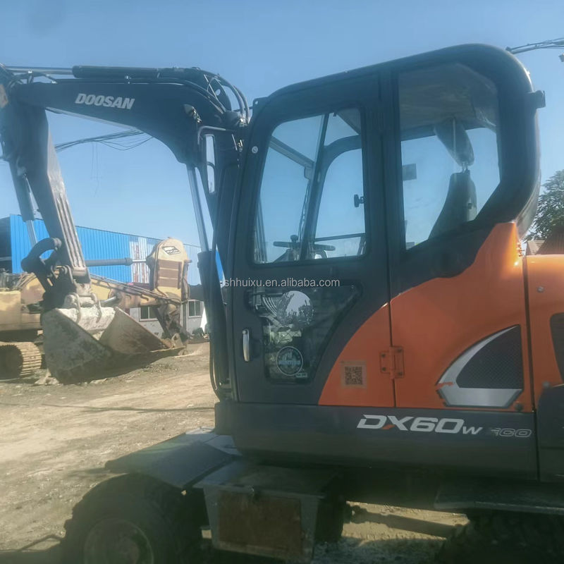 Doosan gorąca sprzedaż Stosowany grabarz gąsienicowy doosan dh60-7/Stosowany mini grabarz Doosan DX60W Tania cena