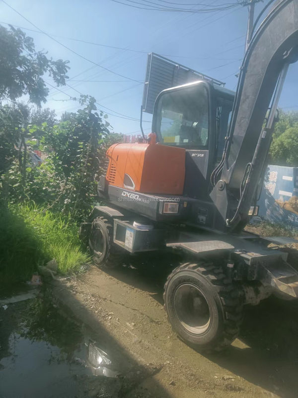 Doosan gorąca sprzedaż Stosowany grabarz gąsienicowy doosan dh60-7/Stosowany mini grabarz Doosan DX60W Tania cena