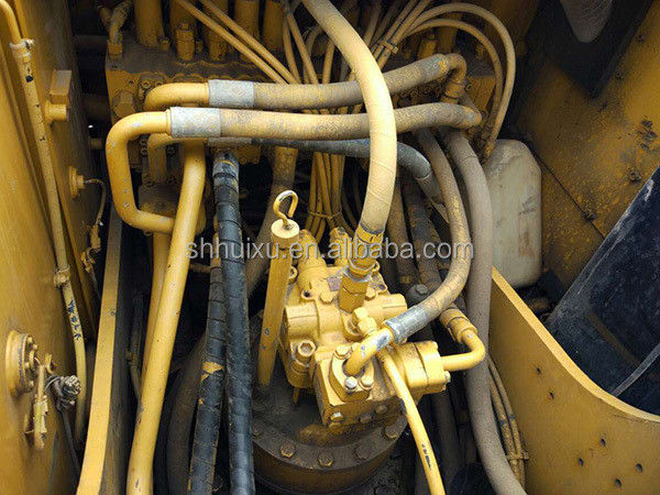 Stosowany grabarz Caterpillar 320dl/ Stosowany grabarz CAT320 w dobrym stanie do sprzedaży Caterpillar w magazynie