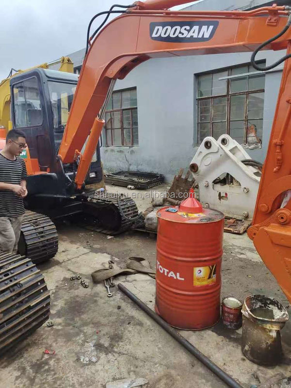 Doosan gorąca sprzedaż Mini grabarz używany doosan ex55 używany hydrauliczny grabarz kroczący DOOSAN DH55 pochodzenia koreańskiego