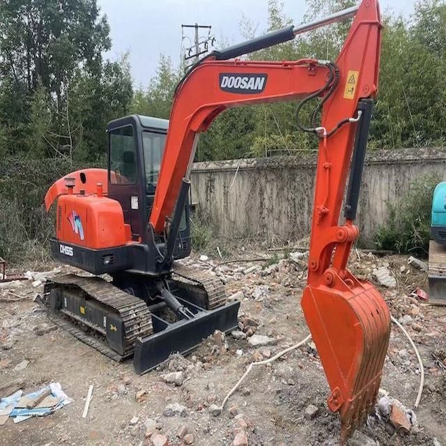 80% nowy używany grabarz Doosan 55 grabarz Korea używany grabarz dobra cena