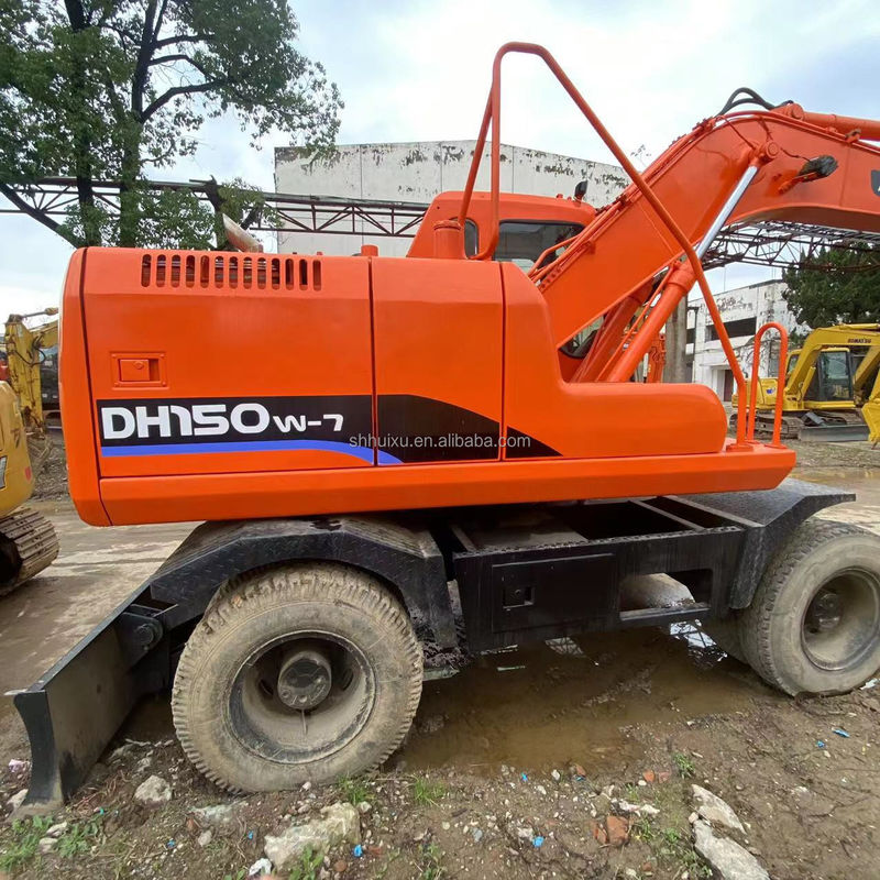 Doosan DH150 W-7 Wykorzystana koparka w dobrym stanie.