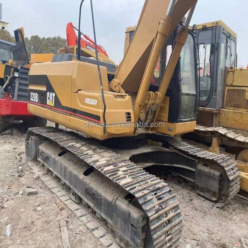 Caterpillar 320d2 używana koparka używana maszyna do kopania CAT320B Japonia pochodzenie do sprzedaży Caterpillar w magazynie