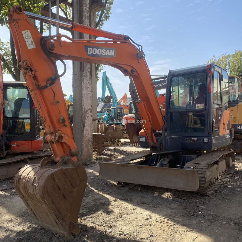 Doosan gorąca sprzedaż Szanghaju hurtowy używany grabarz doosan dx60 DX60-5B DX60-9C DX60R/używany grabarz doosan dx60-9c