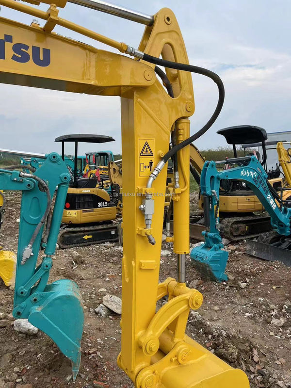 Stosowany hydrauliczny grabarz komatsu30, używany grabarz KOMATSU30 dobrej jakości z niską ceną na sprzedaż