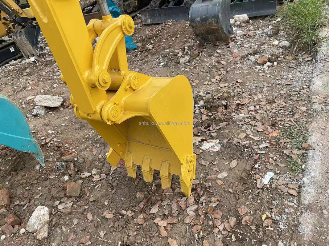 Stosowany hydrauliczny grabarz komatsu30, używany grabarz KOMATSU30 dobrej jakości z niską ceną na sprzedaż