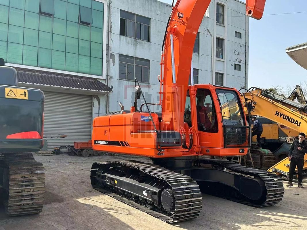 Wysokiej jakości oryginalny używany grabarz Doosan Dh60 Dh75 Dh80 Doosan DX500LC DX300 DX220 DX225 używany grabarz na sprzedaż