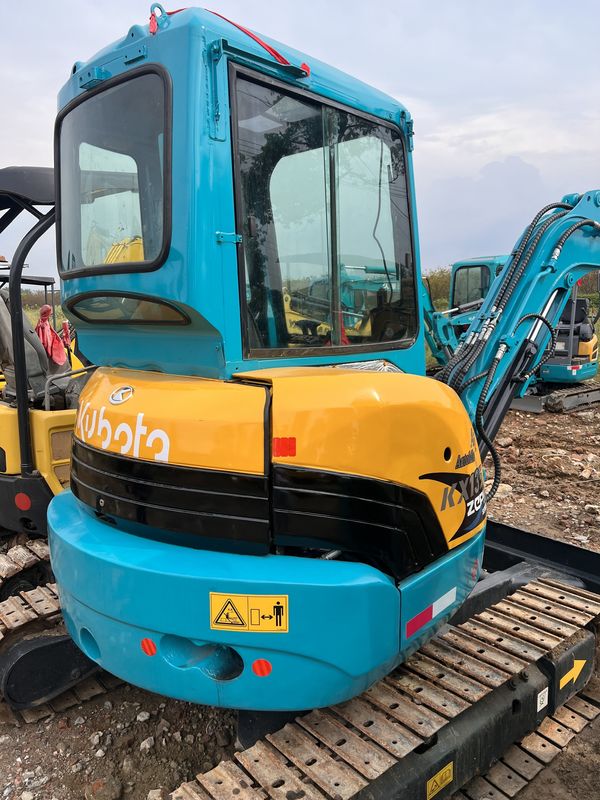 używana koparka kubota135/ używana mini maszyna do kopania Kubota 135 niska cena w sprzedaży