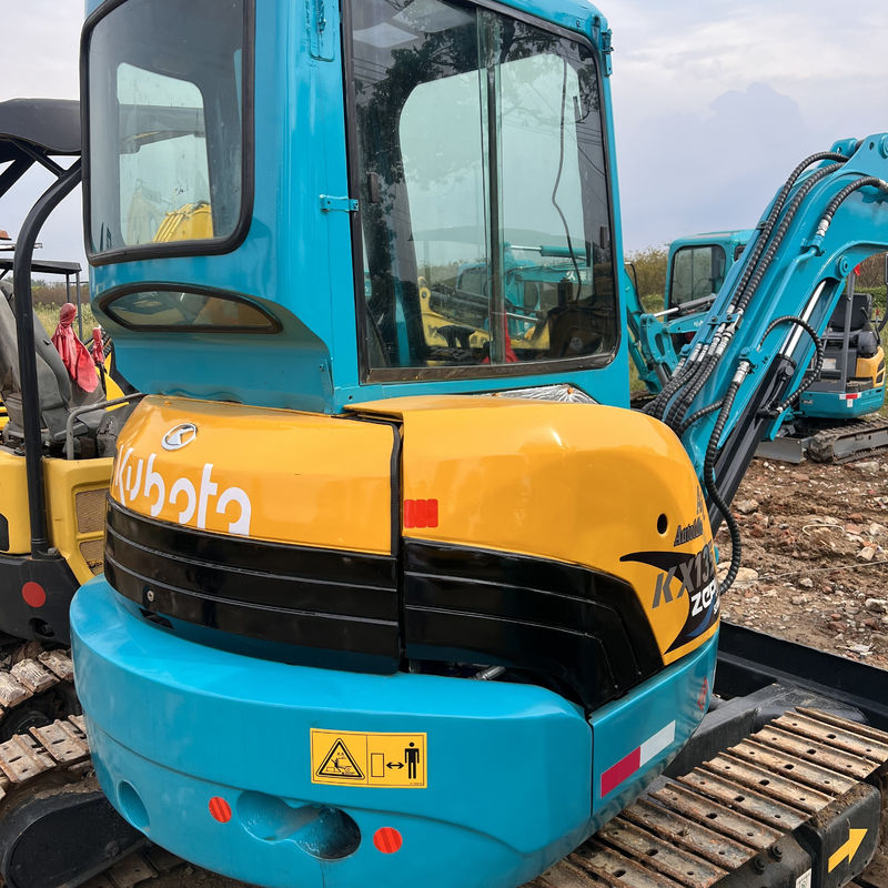 niskie godziny pracy używany bagator kobelco 135 w sprzedaży używany bagator kobelco w magazynie używany bagator kobelco