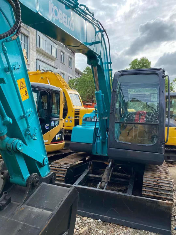 Średni grabarz używany Kobelco 75 Niskie godziny pracy Warsztaty naprawy maszyn