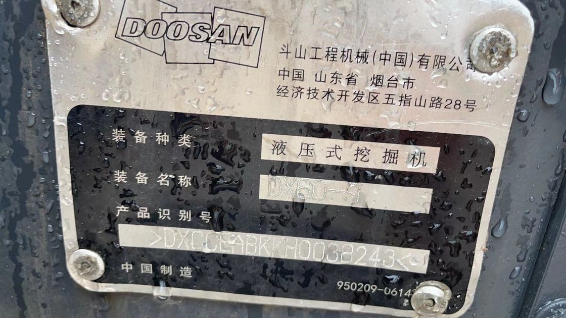 Sprzedaż mini wykopalni dla koparek Doosan DX60 mini używany mini wykopalnik