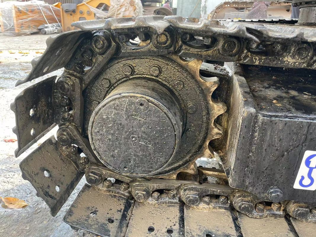 Sprzedaję używany mini grabarz Hitachi 55U ZX60 ZX70 ZX120 używany Hitachi mini digge 55U