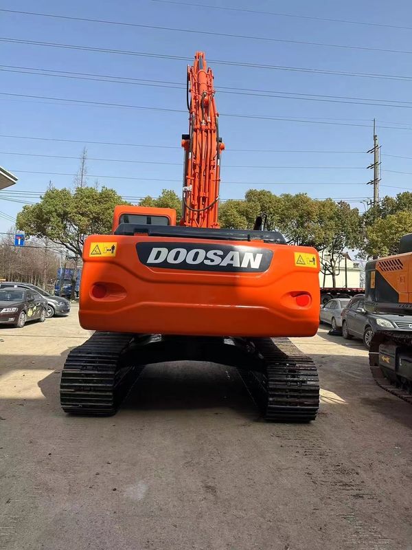 Pierwotna farba i stan używane koparki Doosan DX225LC Na sprzedaż