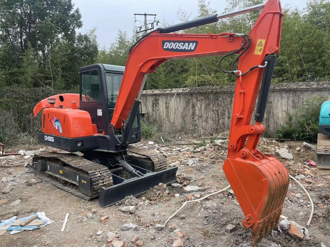 mini używany maszynka do kopania doosan dx55/sekunda ręczna wysokiej jakości koparka doosan dx55