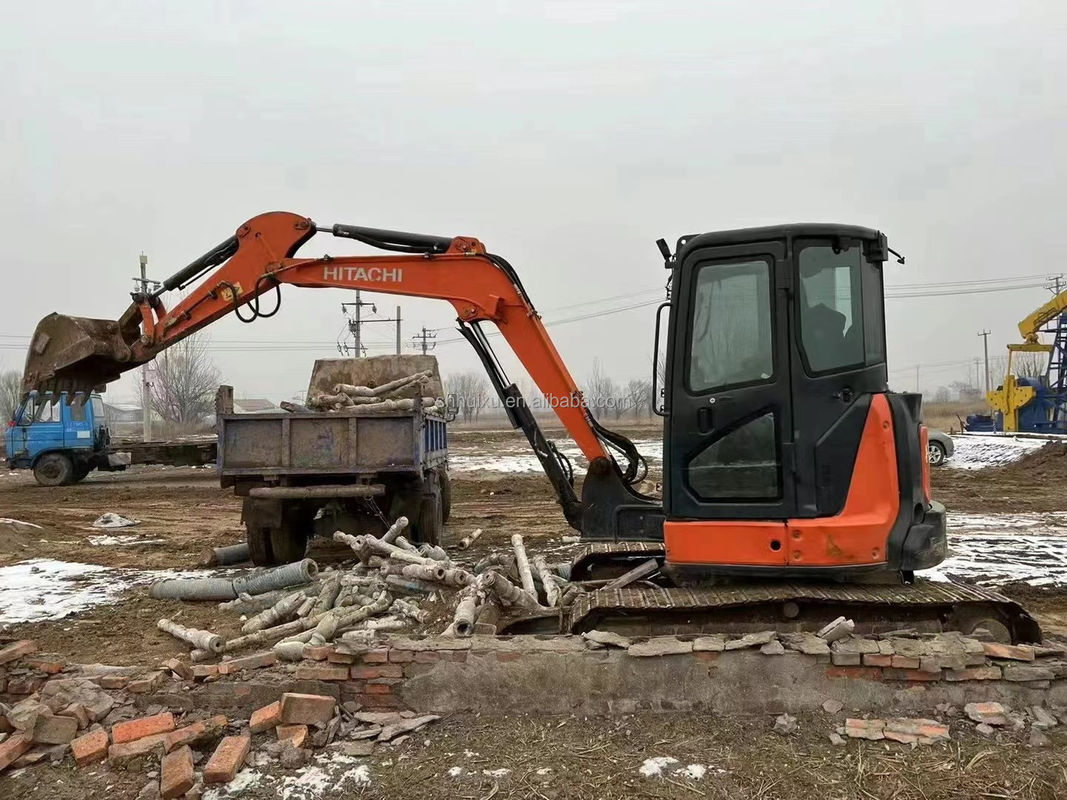 Hitachi Gorąca sprzedaż Używany mini kopar Hitachi ZX55U Tania cena/Dobra jakość Hitachi ZX55U Używany hydrauliczny grabarz