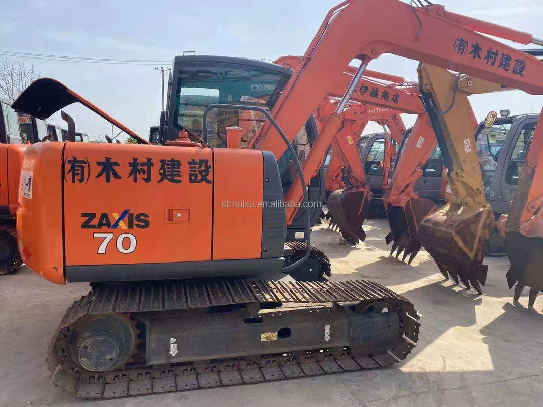Hitachi Gorąca sprzedaż Wysokiej jakości Hitachi ZX70 używany hydrauliczny grabarz/używany mini grabarz Hitachi ZX70 Tania cena