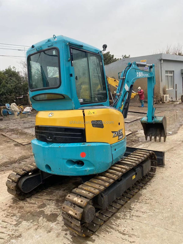 Stosowany mini koparz Kubota35 Japonia pochodzenie niska cena/W drugiej ręce hydrauliczny rower koparz Kubota35 Wysoka jakość