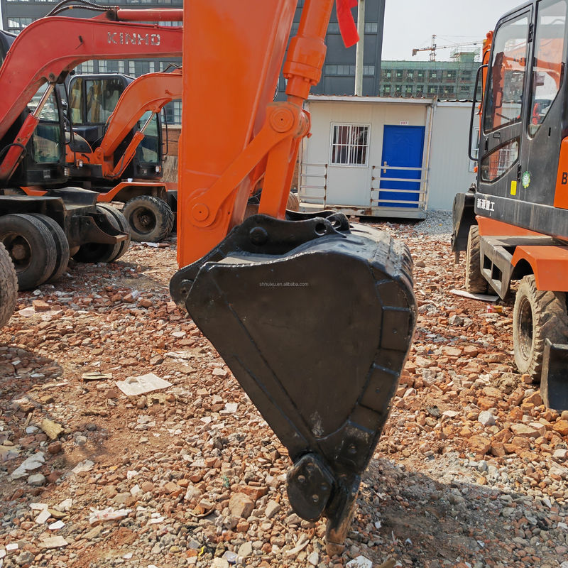 90 Nowy koparz na kółkach używany DOOSAN DH150W-7 używany koparz na 4 koła