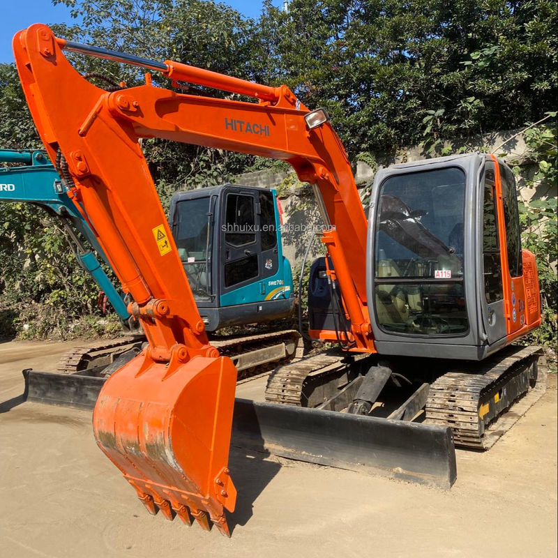 Hitachi w magazynie używany Hitachi mini grabarz zX60 Japonia/ ZX 60 mini grabarz na sprzedaż używany Hitachi mini digger ZX60