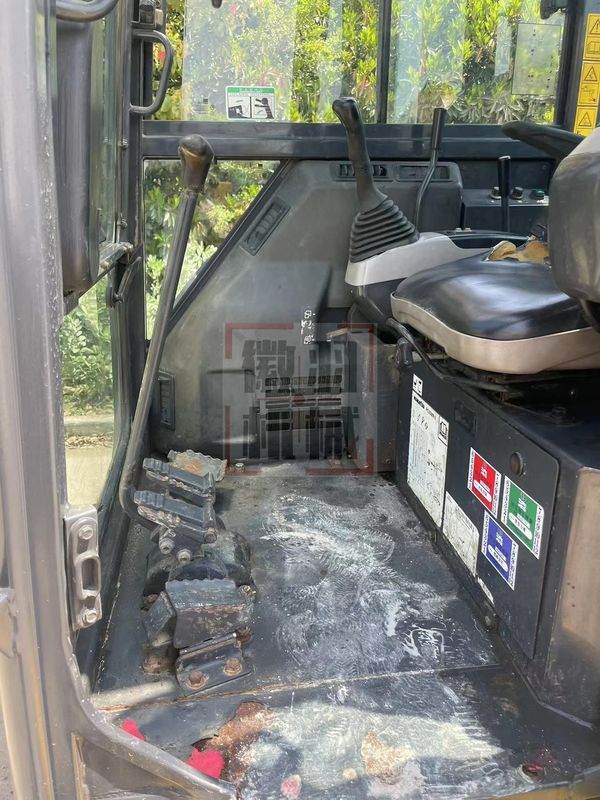 Stosowany mini grabarz Komatsu PC35 z kabiną mały grabarz używane maszyny mini grabarz używany używany grabarz do sprzedaży