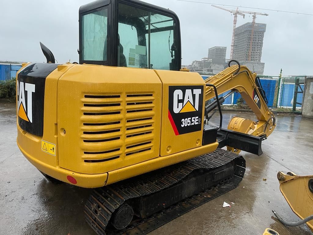Wyposażony, w dobrej jakości, 5,5 tony, wykopalnik CAT 305.5 mini gąsienica na sprzedaż CAT 303 Gąsienica w magazynie, wykopalnik CAT 306