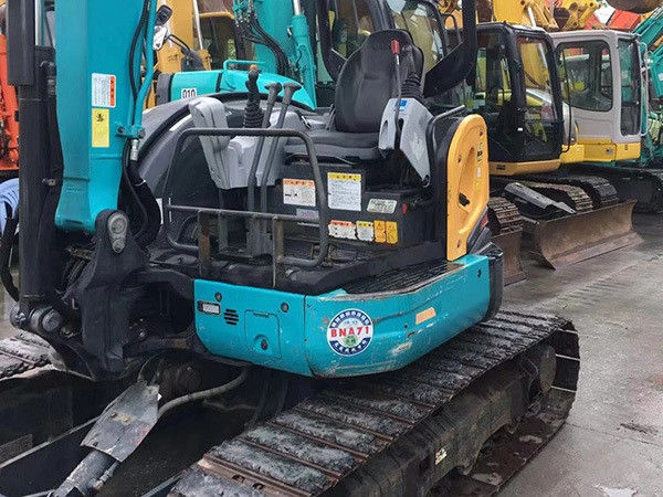 Sprzedaż używanej koparki Kubota40 w dobrym stanie