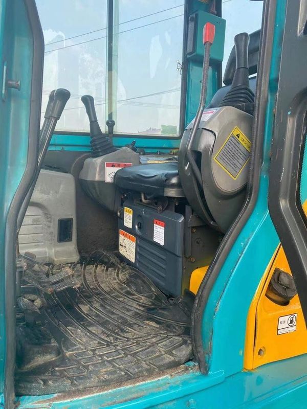 Sprzedawana używana koparka Kubota KX155 w dobrym stanie roboczym używana koparka kubota KX155 w dobrej cenie