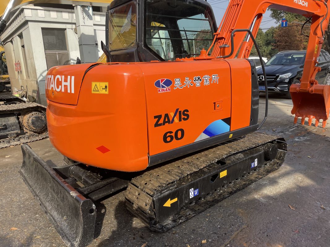 90%NOW Używany grabarz Hitachi ZX60 mini grabarz 6tonowy używany grabarz w Japonii
