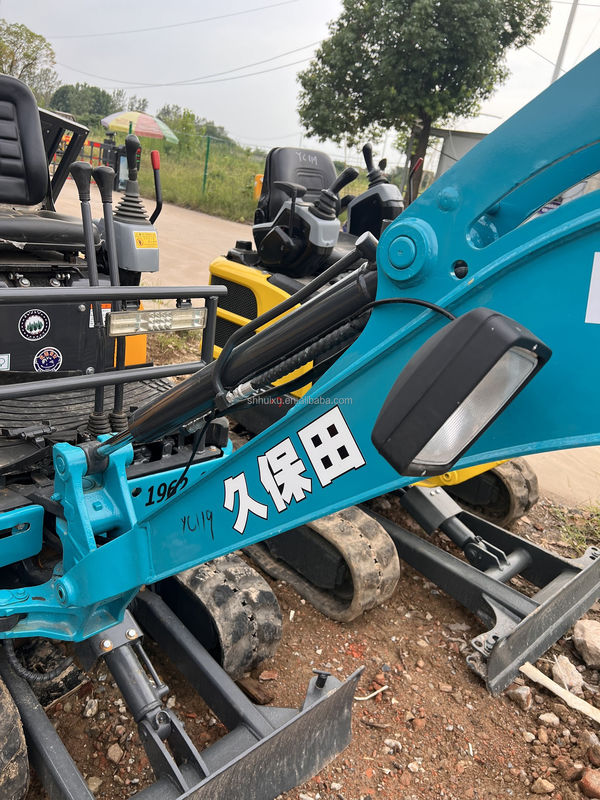 Niski czas pracy maszyny drogowe Kubota U17 używany bagator z wysokiej jakości silnikiem i pompą bagator tani bagator używany crawler
