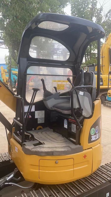 Używane koparki spacerowe CAT302.5 bez kierowcy kabiny używany koparz mini koparki na sprzedaż mini koparki sprzedaż