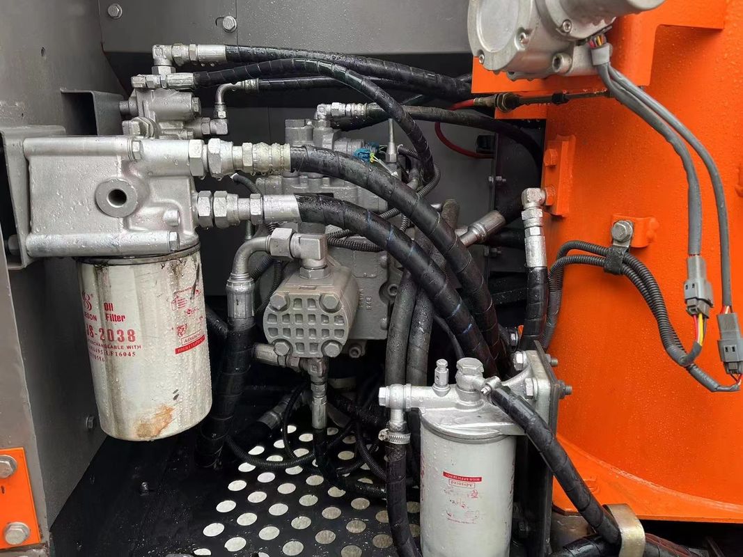 NOWE przybycia HITACHI ZX130 wykopalnia używane koparki Hitachi zx130/sekunda ręczny koparnik pełzający Hitachi zx130
