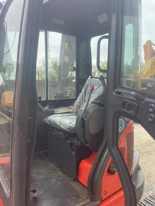 mini grabarz Kubota u35/w dobrym stanie roboczym. używany Kubota u35 na sprzedaż