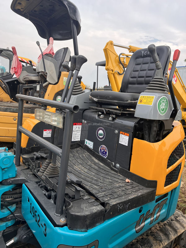 niskie godziny pracy używany bagator mini Kubota u17/oryginalny kolor używany Kubota u17 w sprzedaży