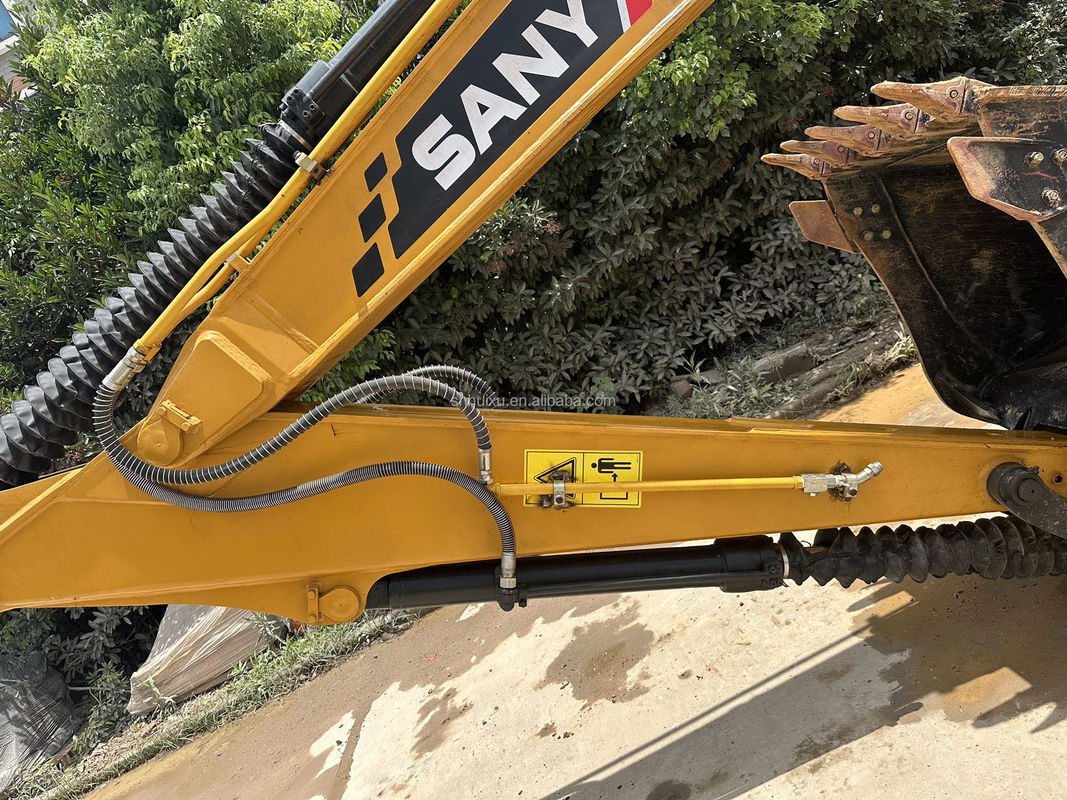 Używane hydrauliczne koparki żeglarskie SANY 135 215 chińska marka /budownictwo
