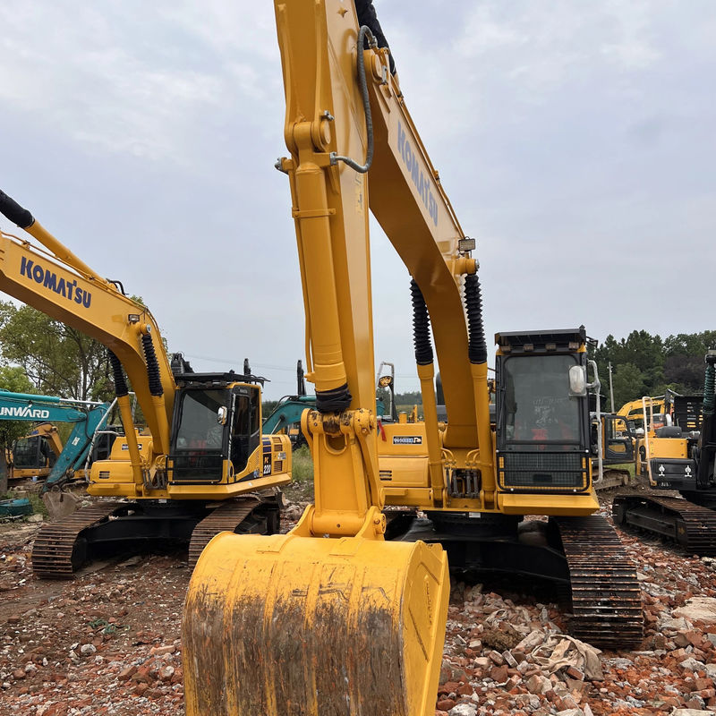 KOMATSU 240-8LC Ekskawator z drugiej ręki w dobrym stanie 24000KG Sklepy materiałów budowlanych