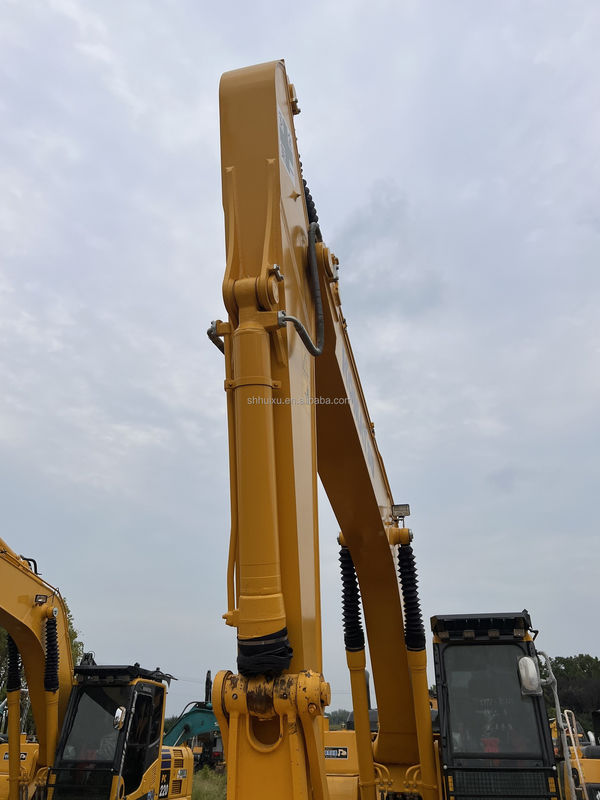 KOMATSU 240-8LC Ekskawator z drugiej ręki w dobrym stanie 24000KG Sklepy materiałów budowlanych
