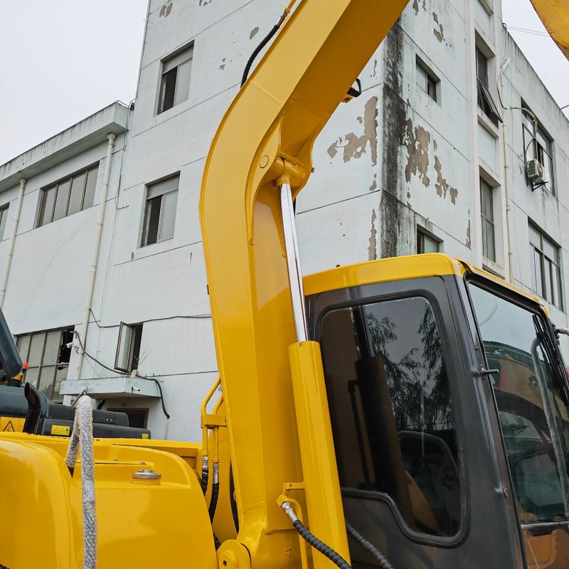 Stroje budowlane z użyciem Komatsu PC60 Japonia oryginał na sprzedaż Komatsu używany tani grabarz