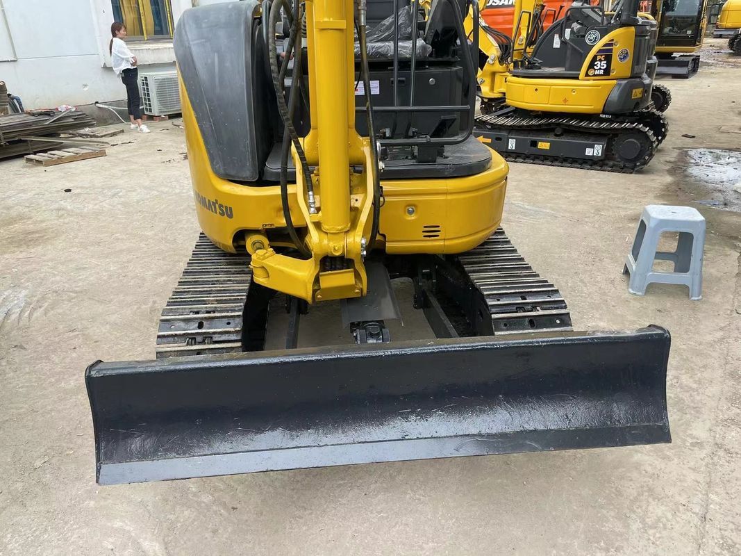Stosowany Komatsu PC35MR mini grabarz maszyna budowlana mini drapieżnik grabarz używany komatsupc35 gorąca sprzedaż