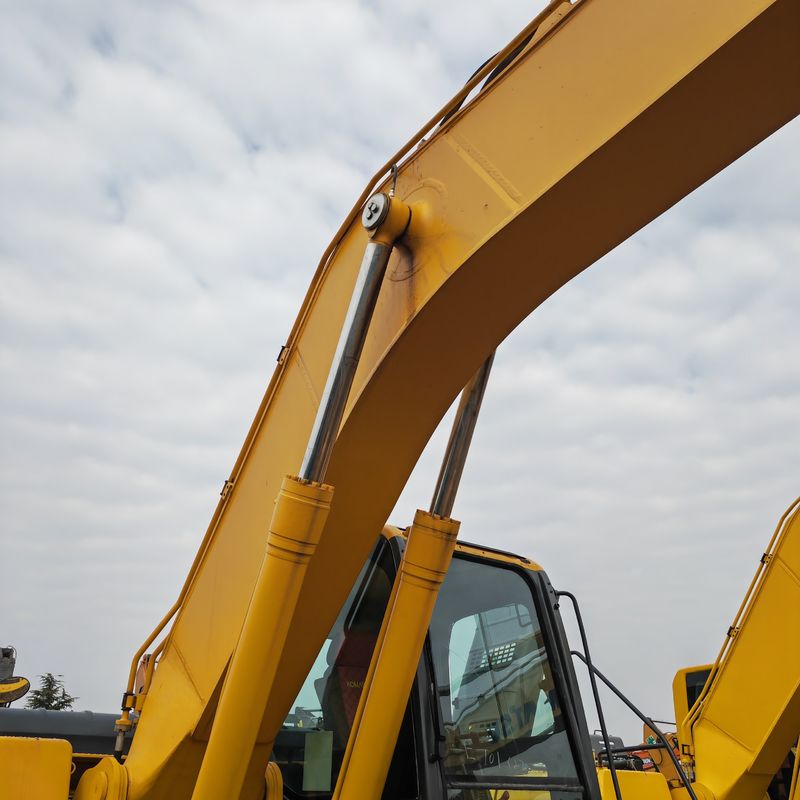oryginalna farba używana koparka komatsu pc240-8/silny silnik używany komatsu pc240-8