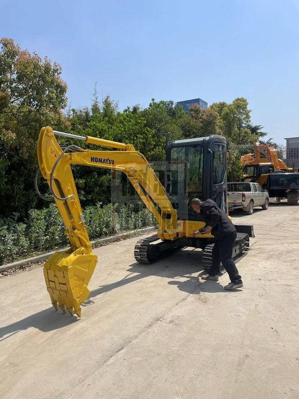 Ceny fabryczne używane mini koparki komatsu pc40/wysokiej mocy używane koparki Komatsu pc40