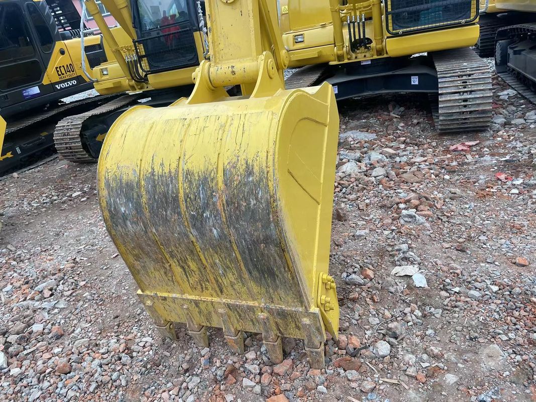 używany grabarz komatsu pc130/oryginalny silnik używany komatsu pc130 w niskiej cenie w sprzedaży