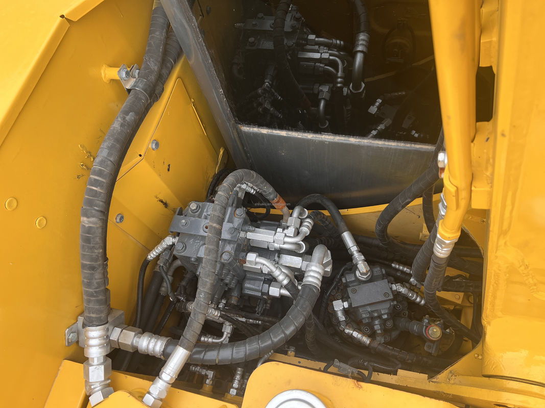 średnia koparka z japońskim silnikiem używana komatsu pc130/używana komatsu pc130 z niskim czasem pracy w sprzedaży