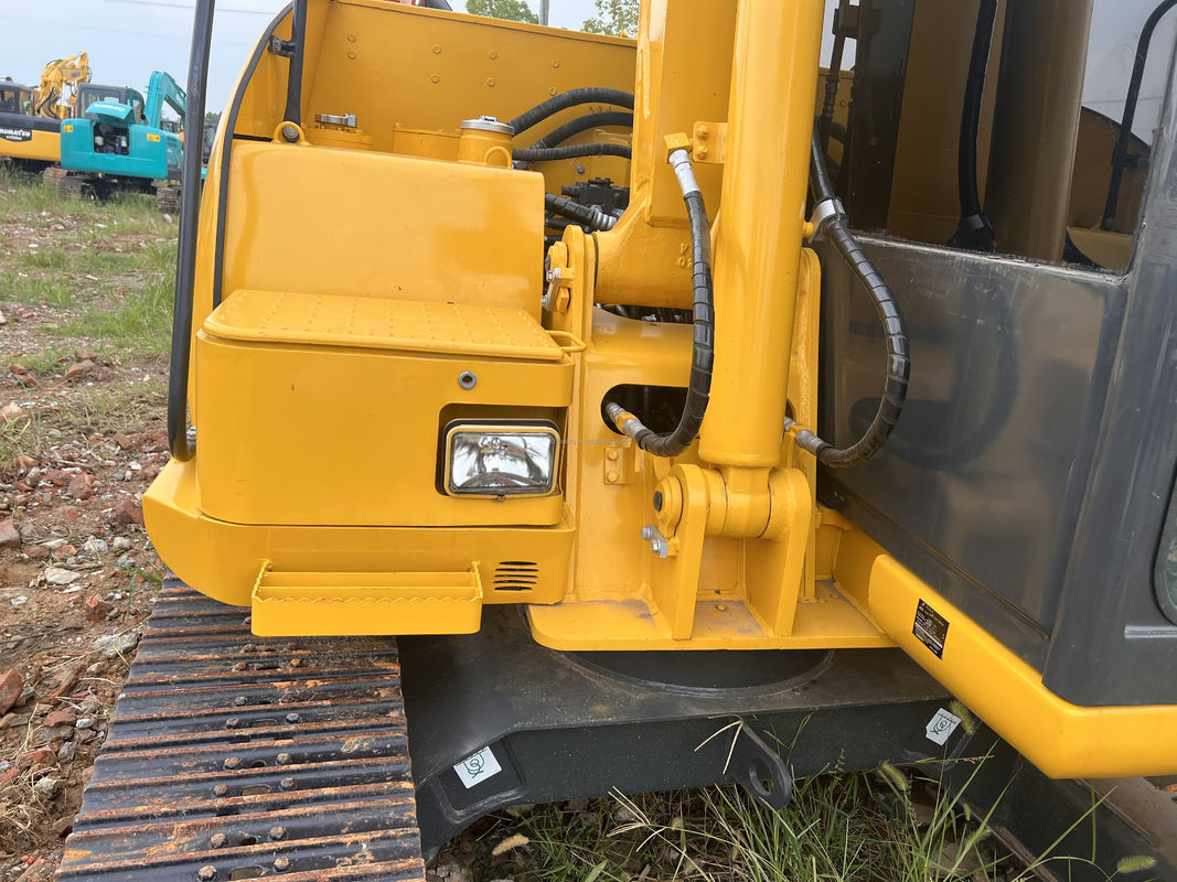 średnia koparka z japońskim silnikiem używana komatsu pc130/używana komatsu pc130 z niskim czasem pracy w sprzedaży